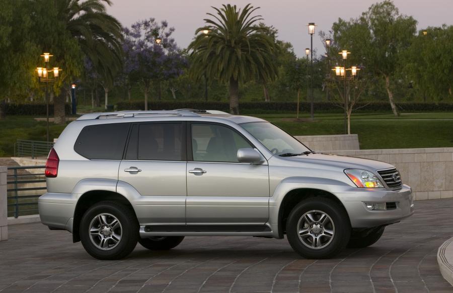  Lexus GX470 2005 года  (фото 2 из 31)
